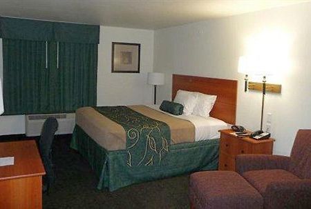 Travelodge By Wyndham Dunsmuir Dış mekan fotoğraf
