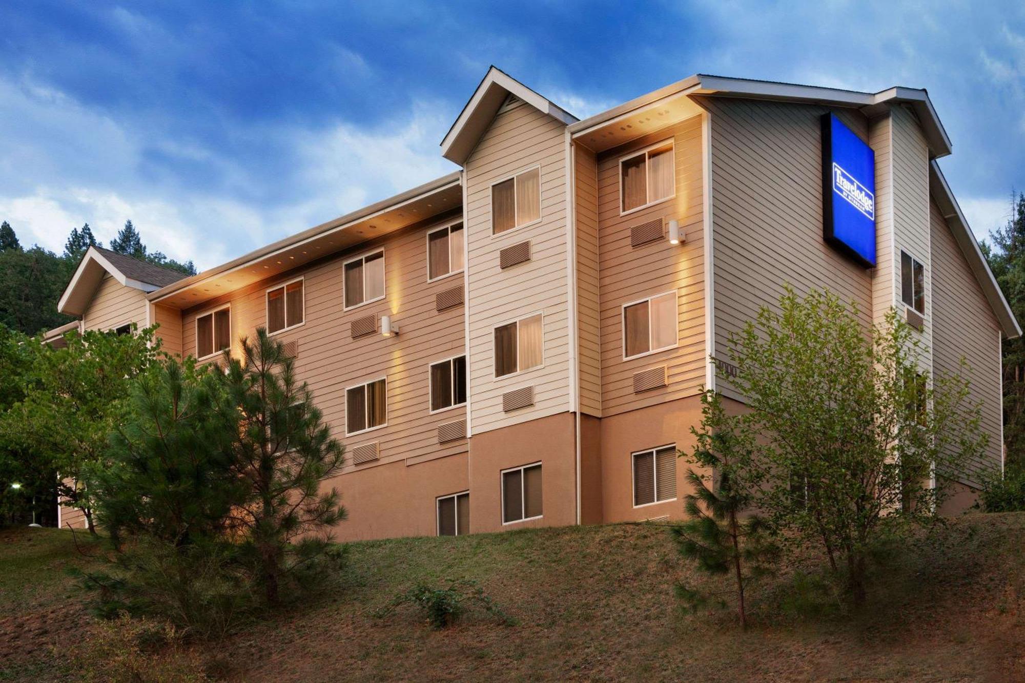 Travelodge By Wyndham Dunsmuir Dış mekan fotoğraf