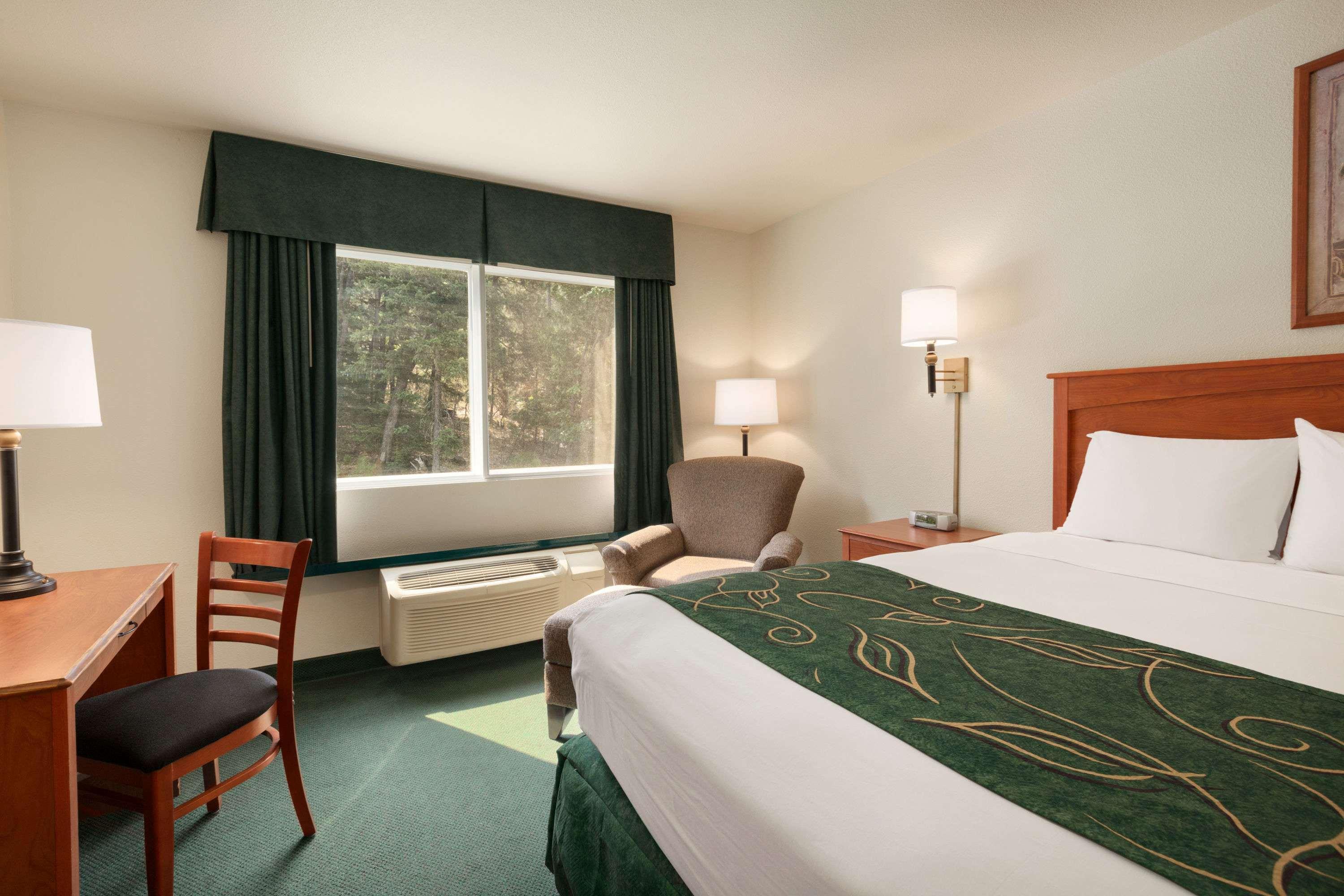 Travelodge By Wyndham Dunsmuir Dış mekan fotoğraf